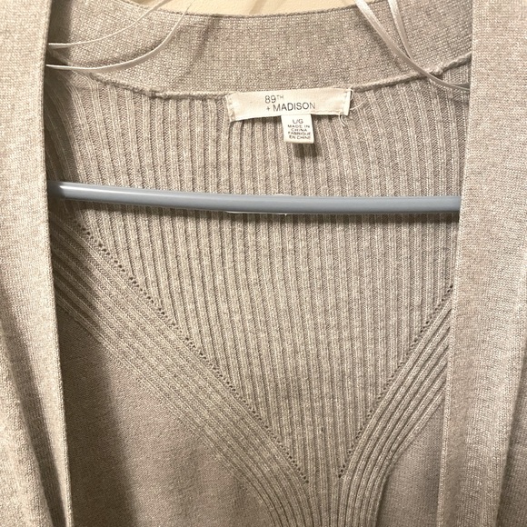 ✨Long Grey Cardigan - 89th + Madison- L - Picture 3 of 5
